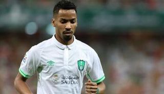 سلمان المؤشر لاعب الأهلي السعودي