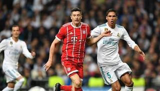 روبرت ليفاندوفسكي مهاجم بايرن ميونيخ