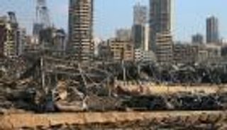 بالصور .. جحيم "هيروشيما وناجازكي" في بيروت