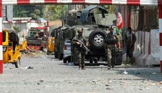 آثار الهجوم الإرهابي على سجن جلال آباد - أرشيفية