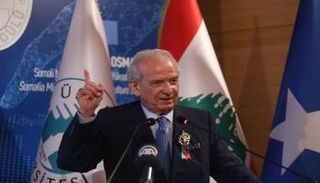 النائب عن الحزب التقدمي الاشتراكي مروان حمادة