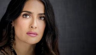 النجمة ذات الأصول اللبنانية سلمى حايك