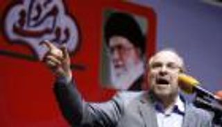 "العقارات الفلكية".. فساد يطارد رئيس برلمان إيران