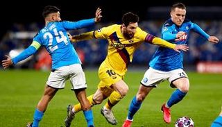 برشلونة ونابولي