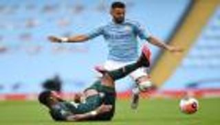 نجم مانشستر سيتي الأسبق عن تألق محرز: الفضل لكرة الشوارع