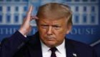 حملة ترامب تطلب مناظرة إضافية أمام بايدن