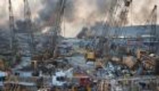 تجميد حسابات رئيسي ميناء بيروت وإدارة الجمارك