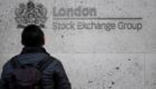 ختام "أخضر" للبورصة الأمريكية.. و"بيزوس" يقلص حصته بأمازون