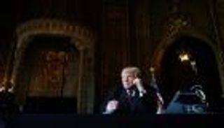 3 طائرات مساعدات أمريكية للبنان.. وترامب يشارك بمؤتمر دعمه