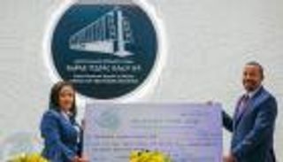  رئيس وزراء إثيوبيا يتبرع بـ3 ملايين دولار من عائدات كتابه 