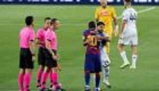 بالفيديو.. "ساعة يد" تفضح ضحية جديدة لميسي أمام نابولي