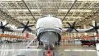 أضخم طائرة برمائية في العالم تنجح بالاختبار داخل الصين