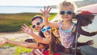 نصائج هامة للحفاظ على صحة أطفالكم من عدوى كورونا في المصيف