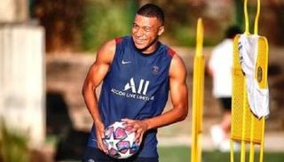 كيليان مبابي نجم باريس سان جيرمان