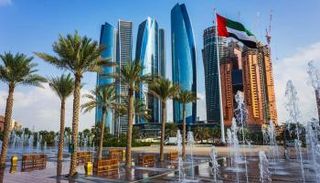 أبوظبي عاصمة دولة الإمارات العربية المتحدة