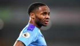 بسبب سترلينج.. تجريد بطل فانتازي الدوري الإنجليزي من لقبه