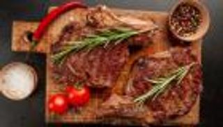 آكلو اللحوم والنباتيون.. من يعيش أطول؟