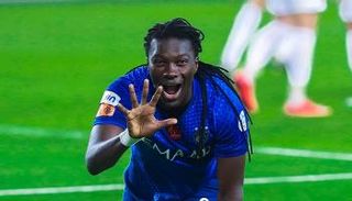 بافيتيمبي جوميز مهاجم الهلال السعودي