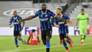 الدوري الأوروبي.. إنتر ميلان إلى نصف النهائي بعد غياب طويل