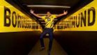 صفقة قياسية.. دورتموند ينتظر مانشستر يونايتد في ميركاتو 2026