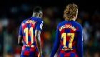 دوري أبطال أوروبا.. "يويفا" يقلق برشلونة قبل صدام بايرن ميونيخ