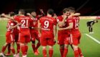 برشلونة ضد بايرن ميونيخ.. قمة الـ4 لغات في دوري أبطال أوروبا