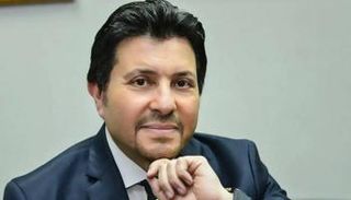 الفنان هاني شاكر 