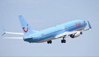 أكبر شركة سياحة في العالم تحصل على مساعدات تجنبها الانهيار