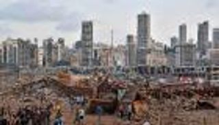 خبير إسرائيلي: سلسلة انفجارات أصغر سبقت "فاجعة بيروت"