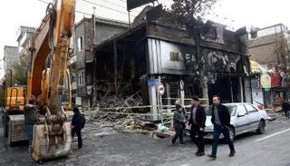 وقائع الفساد في إيران تتكشف يوما بعد يوم