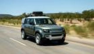 Defender.. سيارة المهام الصعبة من لاند روفر