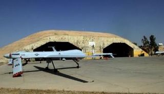 قاعدة بلد الجوية في شمالي العراق - رويترز