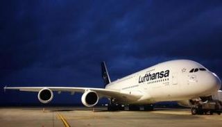 طائرة تابعة لشركة لوفتهانزا
