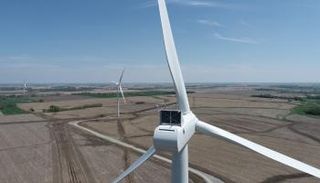 طاحونة لإنتاج طاقة الرياح