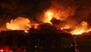 إصابة 4 إثر انفجار وحريق في طهران