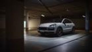 بورش تتحدى شيفروليه وفورد بأيقونتها "كايين"