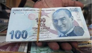 الليرة التركية تنهار مجددا