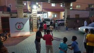 50 حالة من حالات التسمم تصل إلى المستشفى الجزائري بخان يونس