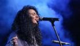 دينا الوديدي تفتتح مهرجان الصيف الدولي بالإسكندرية