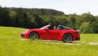 بورشه تُعيد إنتاج نسخ Targa من أيقونتها 911.. مواصفات خارقة
