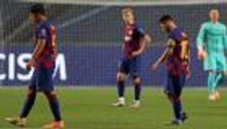 4 ناجين من مقصلة برشلونة بعد هزيمة بايرن ميونيخ