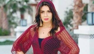 نجلاء بدر في طلة جديدة