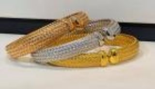 أسعار الذهب في مصر.. "الجنون" يضرب المعدن النفيس