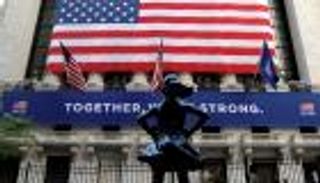 نتائج قياسية في وول ستريت.. ومخاوف التوتر تصيب أسهم أوروبا