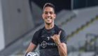 انتصر على فيروس كورونا.. العين الإماراتي يستعيد كايو