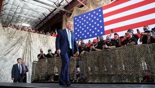 التحقيقات برأت ترامب في قضية التأمر مع روسيا