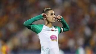 بدر بانون مدافع الرجاء المغربي