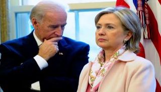 هيلاري كلينتون وجو بايدن في لقاء سابق