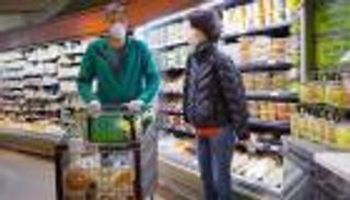 التسوق في زمن كورونا.. نصائح لمنع التقاط العدوى