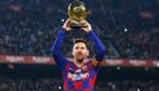 مسيرة من ذهب.. ماذا قدم ميسي خلال 16 عاما مع برشلونة؟
